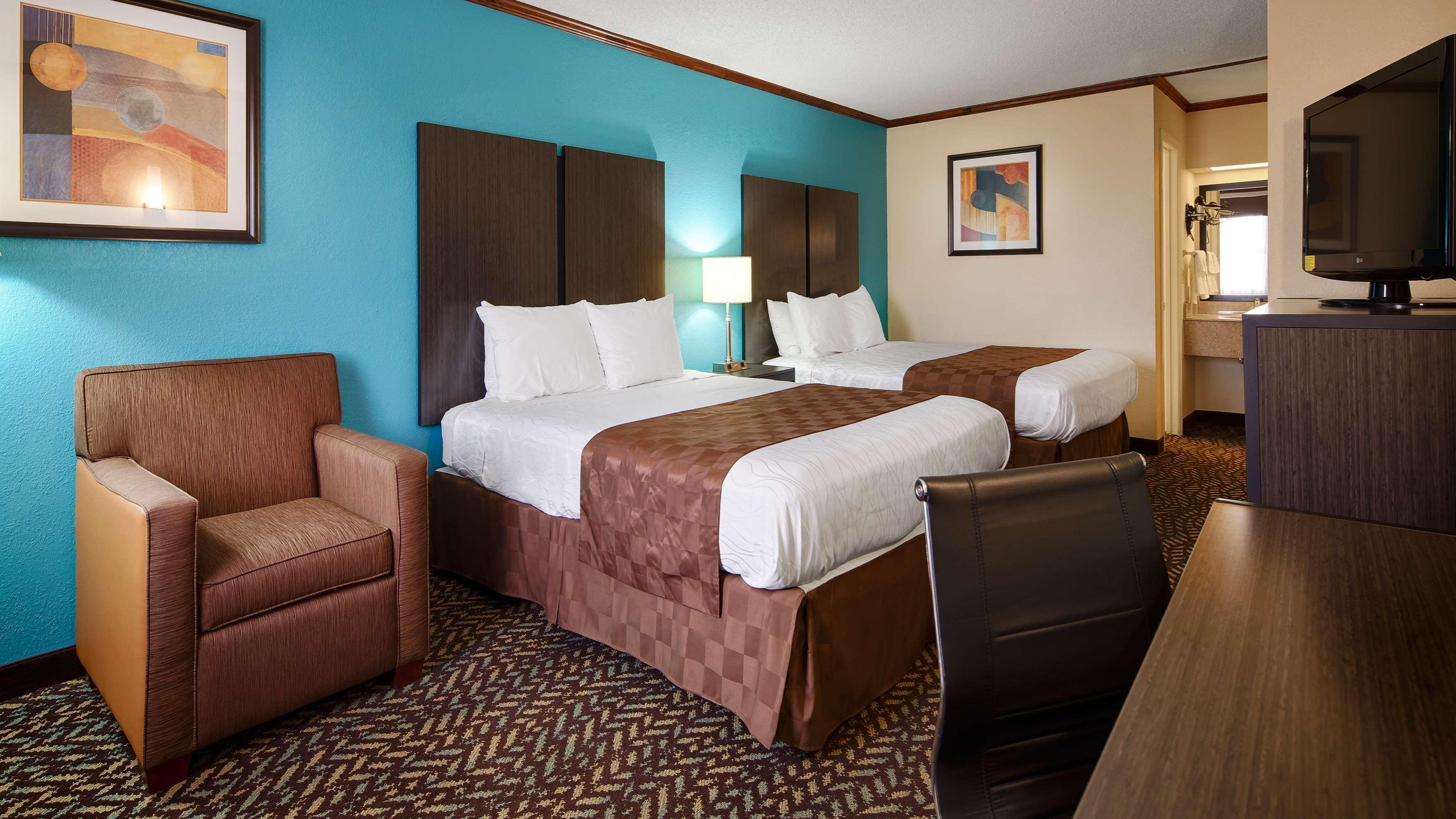 Western Fairwinds Hotel 2*