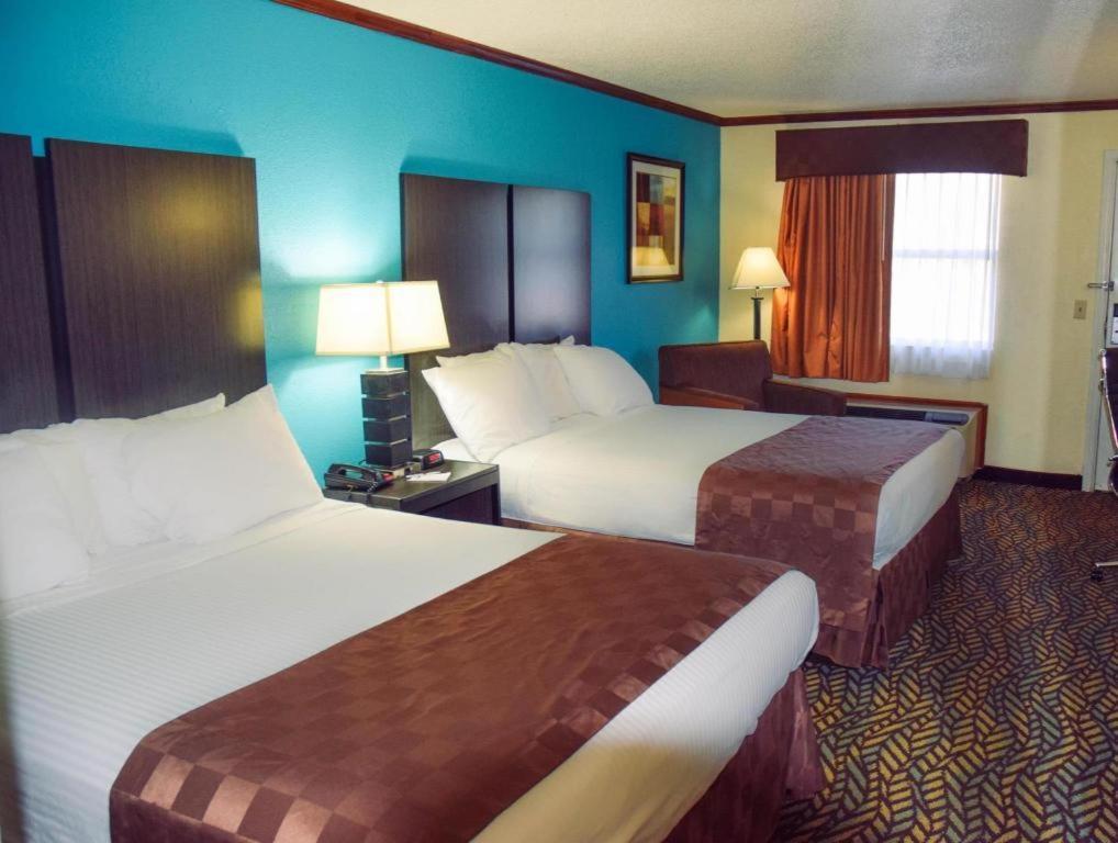 Hotel Western Fairwinds 2*